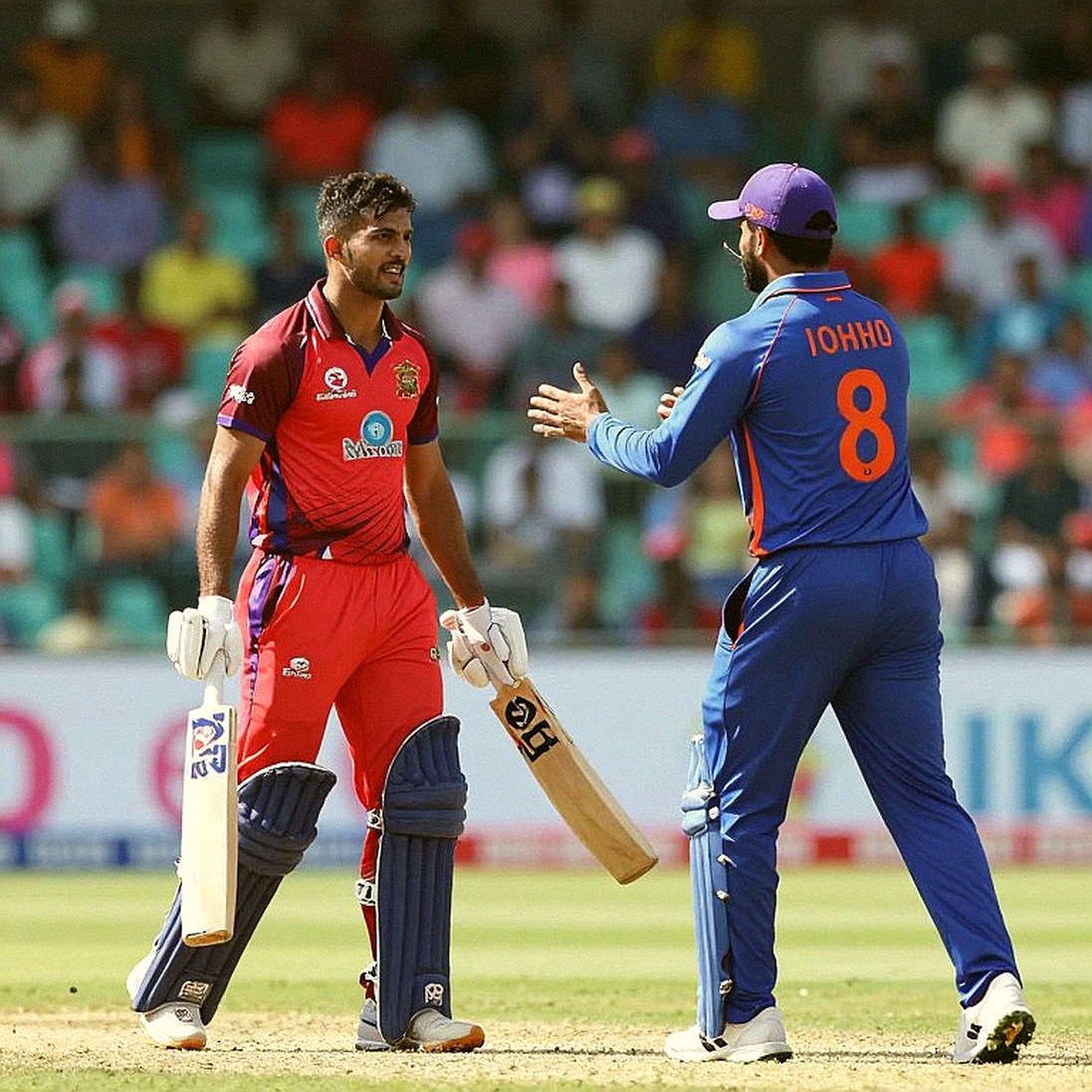 যে খবরটা এখনো নেই: ট্রান্সফার উইন্ডো, গুজবের হিসাব আর 'তথ্য অপর্যাপ্ত' লেখার সাহস