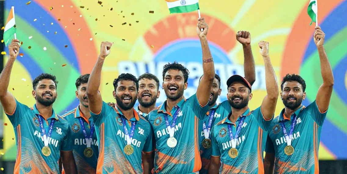 মেলবোর্ন ২০১৫: নো-বলের চিৎকার যে ত্রিশ ওভরকে ঢেকে দিয়েছিল