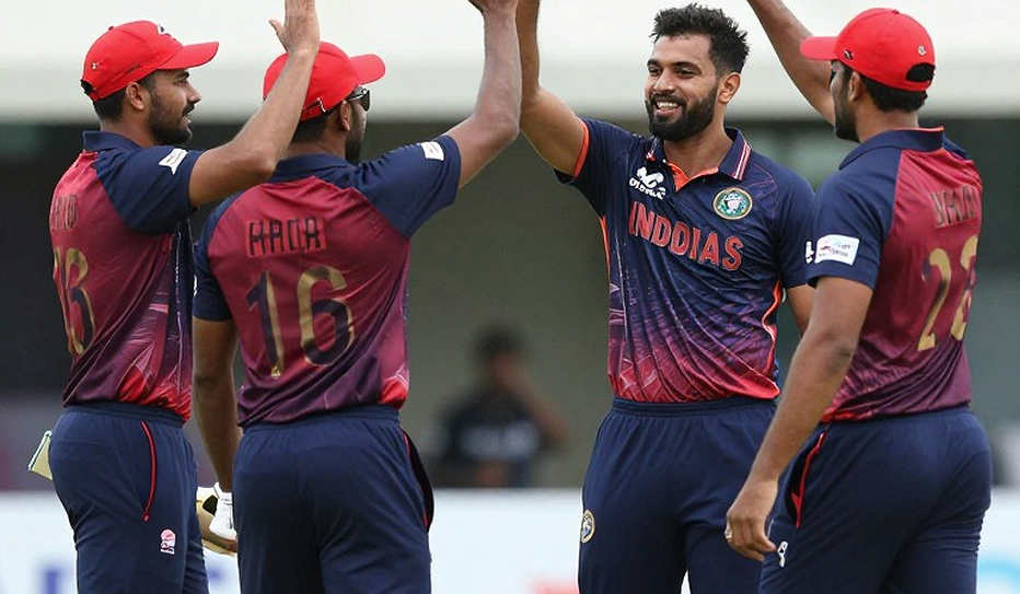 এশিয়া কাপের ঘন সূচি আর ড্রেসিংরুমের নীরব হিসাব: স্কোয়াড-গভীরতাই আসল স্কোরবোর্ড